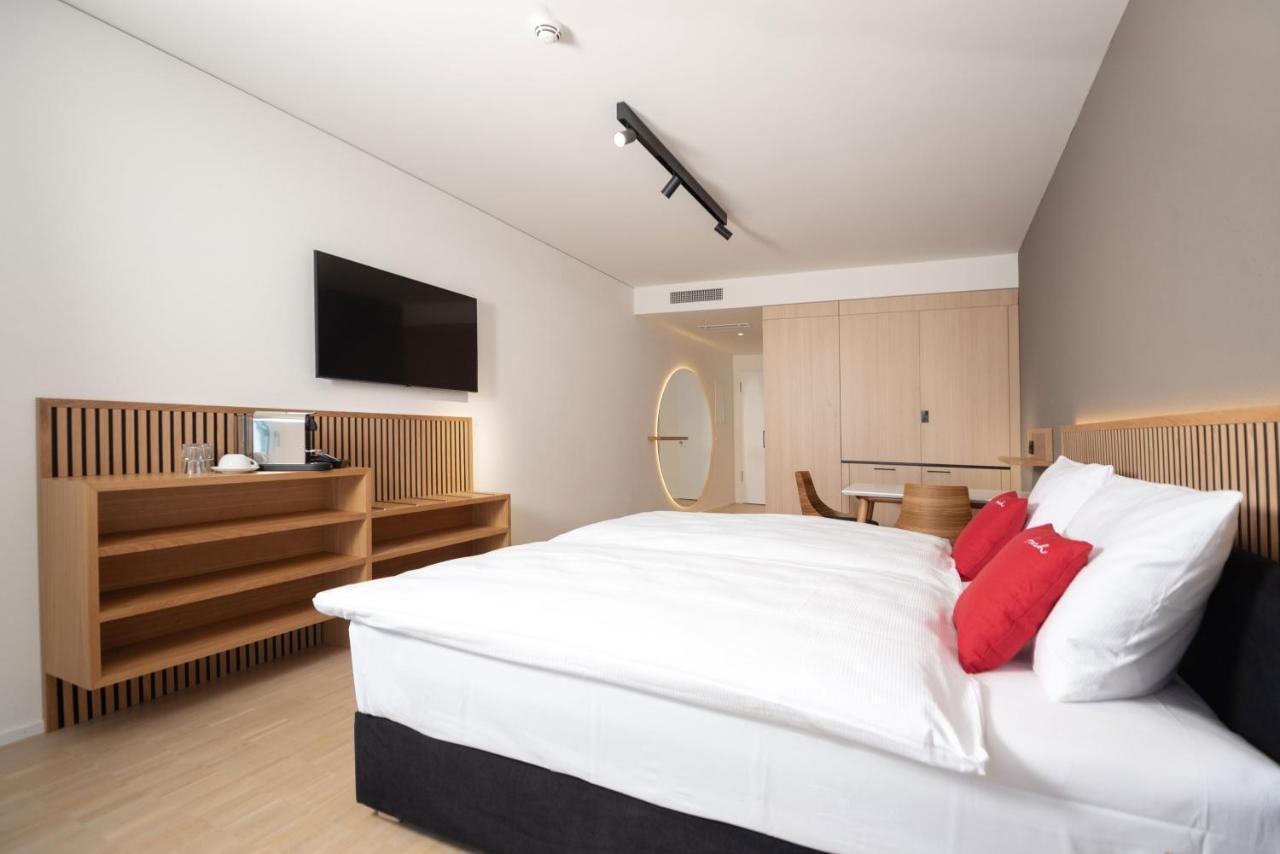 Tailormade Hotel Bab Bachenbuelach Bachenbulach Extérieur photo