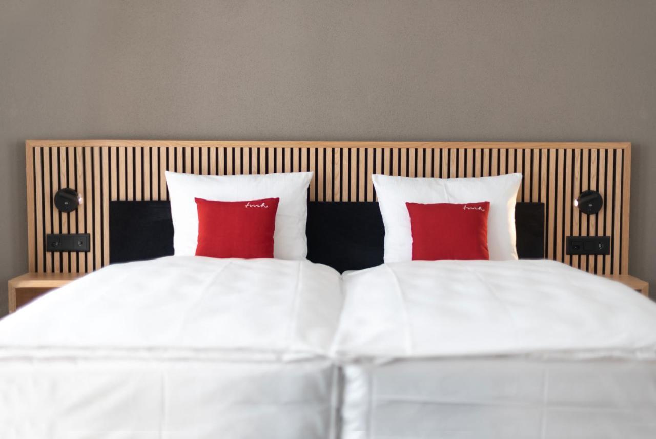 Tailormade Hotel Bab Bachenbuelach Bachenbulach Extérieur photo